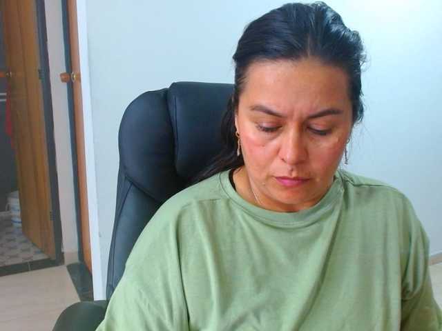 MARILYNWHANCO live cam on BongaCams