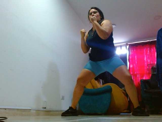 MARILYNWHANCO, en vivo ahora en BongaCams