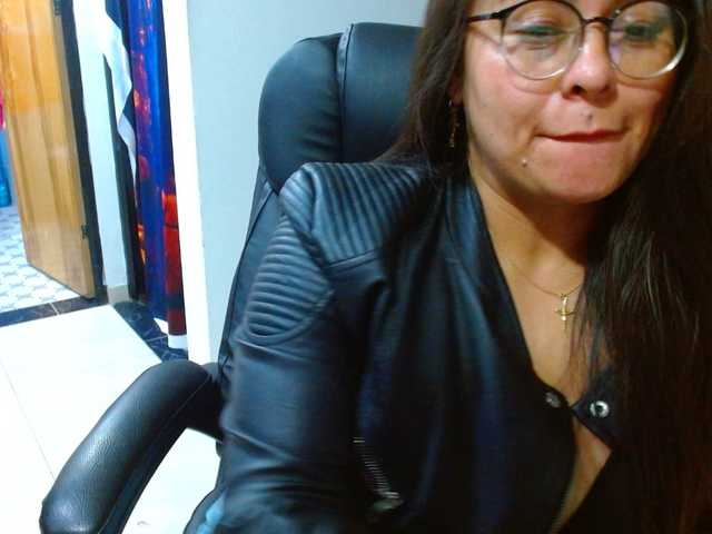 MARILYNWHANCO live cam on BongaCams