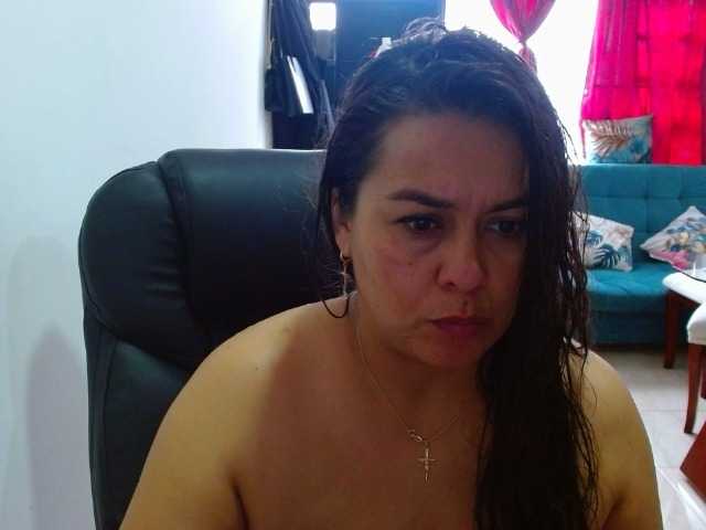 MARILYNWHANCO live cam on BongaCams