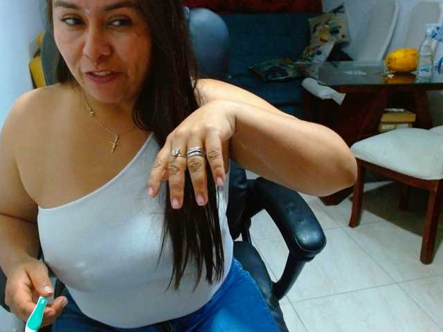 MARILYNWHANCO live cam on BongaCams