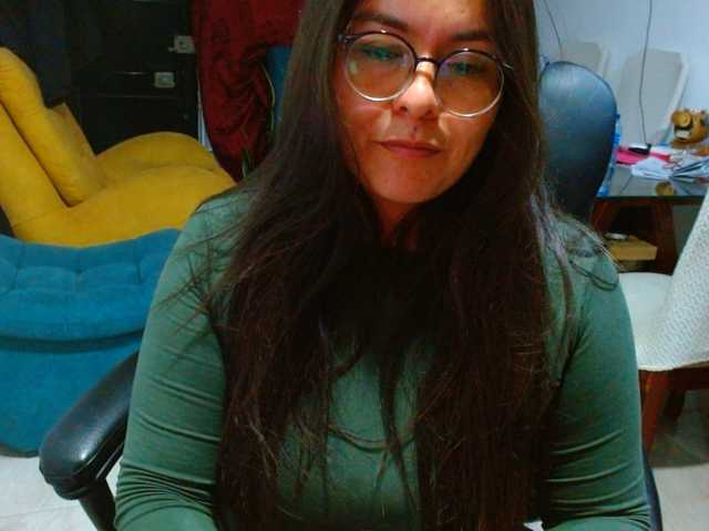 MARILYNWHANCO, en vivo ahora en BongaCams