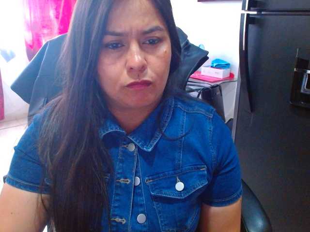 MARILYNWHANCO live cam on BongaCams
