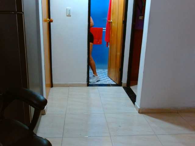 IXCHEL9153 live cam preview