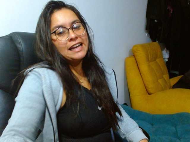 MARILYNWHANCO, en directo ahora en BongaCams