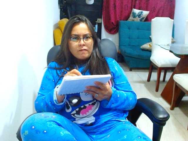 MARILYNWHANCO live cam on BongaCams