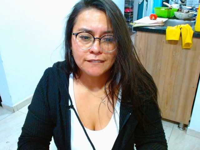 MARILYNWHANCO live cam on BongaCams
