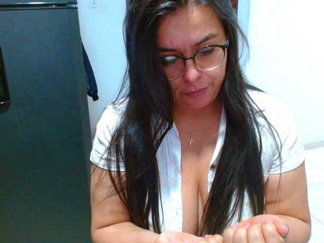 MARILYNWHANCO live cam on BongaCams