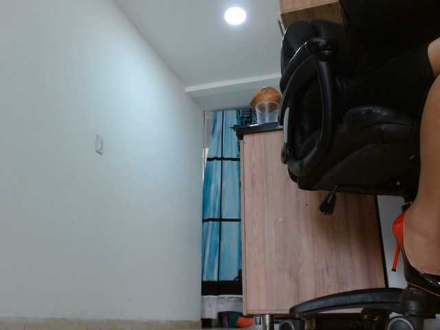 MARILYNWHANCO live cam on BongaCams