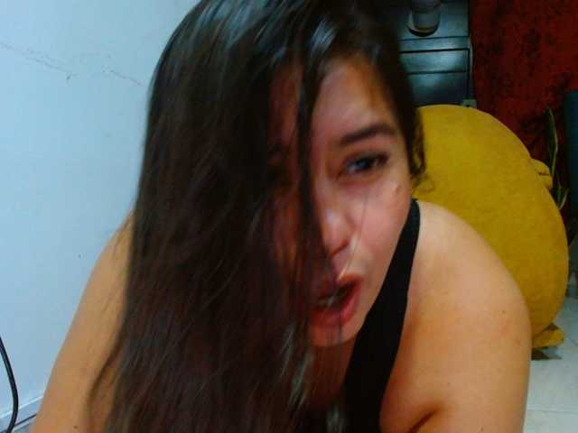 IXCHEL9153 live cam preview