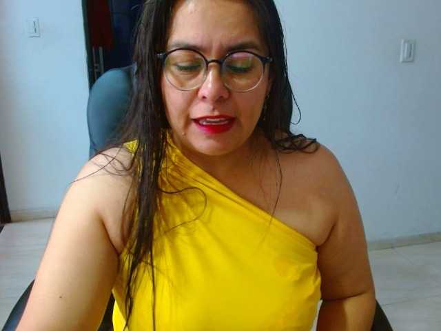 MARILYNWHANCO live cam on BongaCams