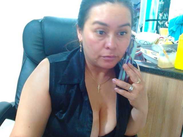 MARILYNWHANCO live cam on BongaCams
