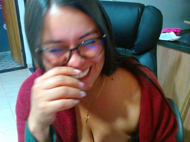 MARILYNWHANCO's BongaCams show and profile