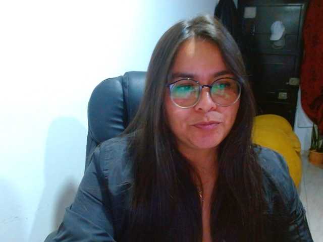 MARILYNWHANCO live cam on BongaCams
