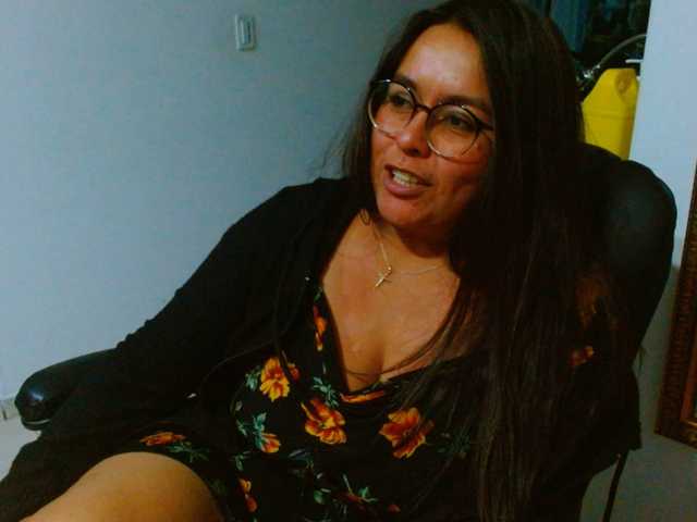 IXCHEL9153 live cam preview
