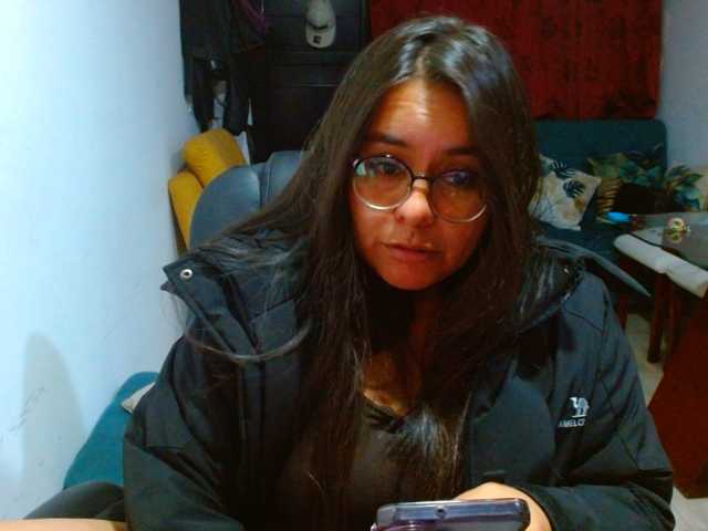 IXCHEL9153 live cam preview