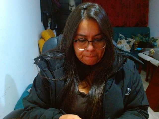 IXCHEL9153 live cam preview