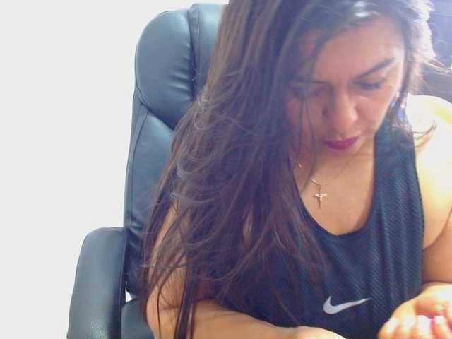 MARILYNWHANCO live cam on BongaCams