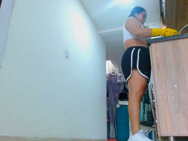 MARILYNWHANCO, en directo ahora en BongaCams