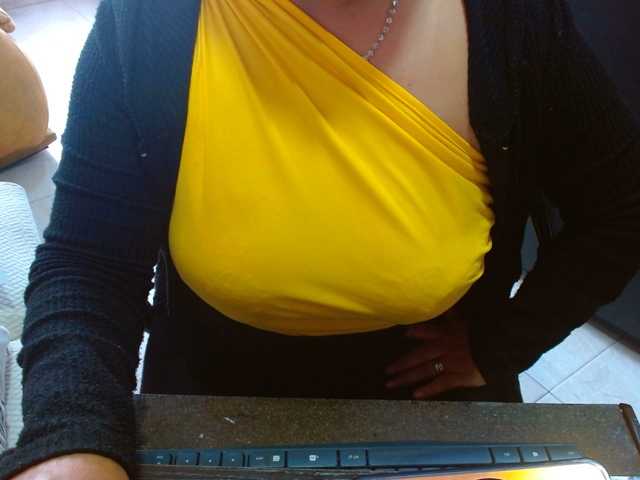 MARILYNWHANCO live cam on BongaCams