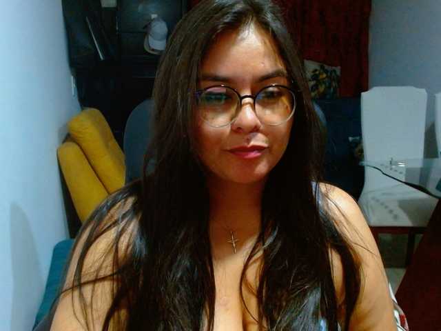 MARILYNWHANCO live cam on BongaCams