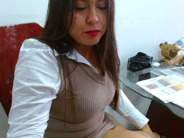 MARILYNWHANCO's BongaCams show and profile