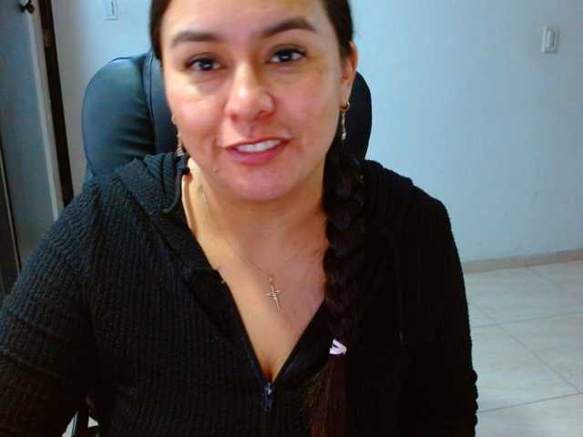 MARILYNWHANCO live cam on BongaCams