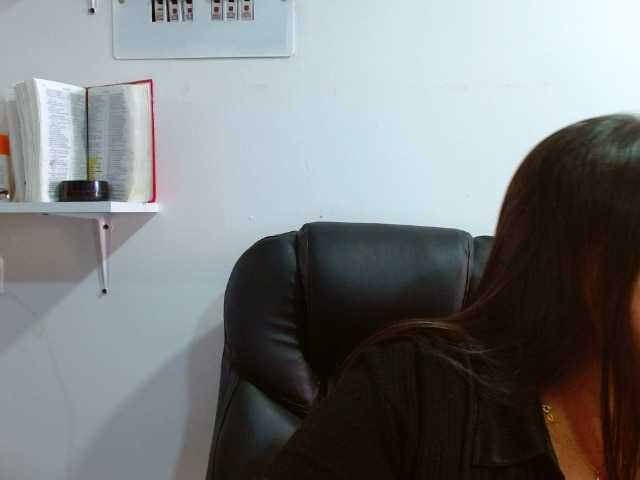 MARILYNWHANCO live cam on BongaCams