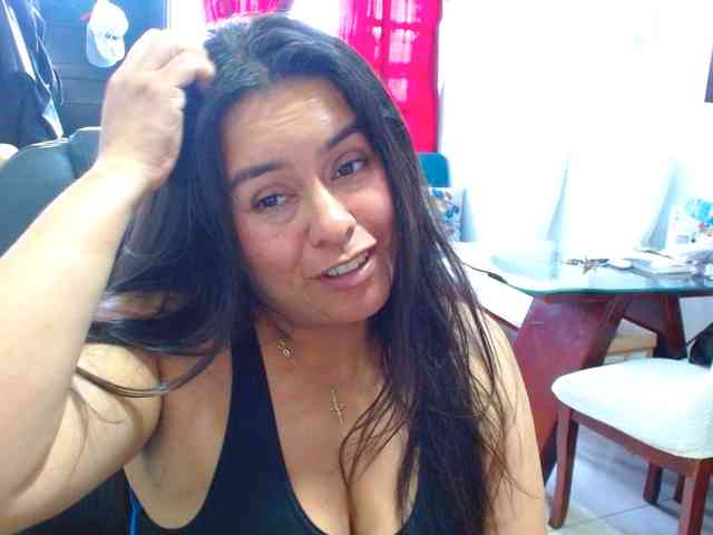 ixchel9153's live room