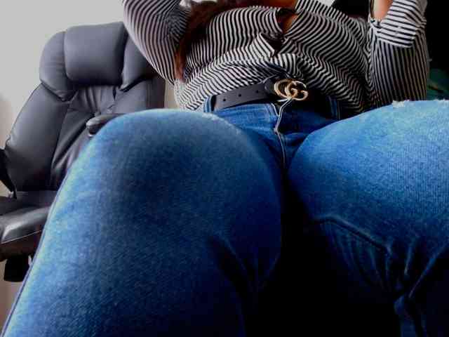 MARILYNWHANCO Live Webcam on BongaCams