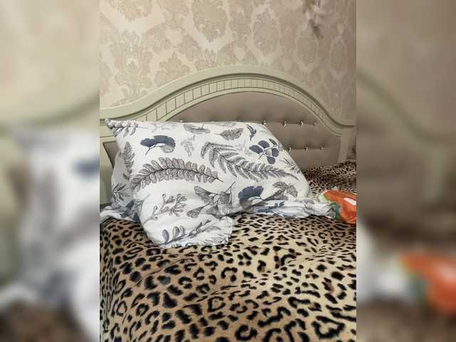 Lady-Dee live webcam show