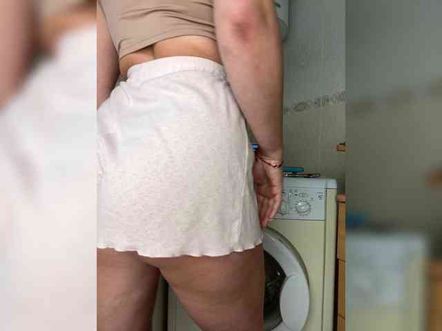 Lady-Dee webcam