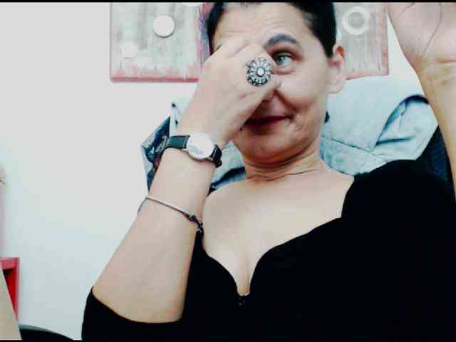 KalystaGreen bongacams