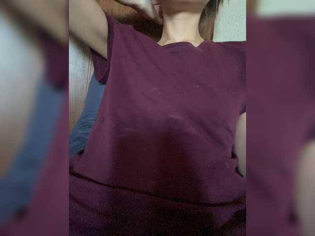 le modèle nastya_murrrr est en webcam porno dans un show sur le site bongacams, il possède les tags suivants: White/Caucasian,Brunette,Shaved