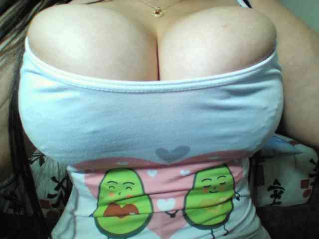 Bigboobsvsn webcam