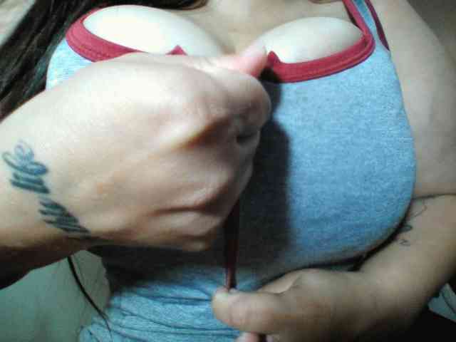 Bigboobsvsn webcam