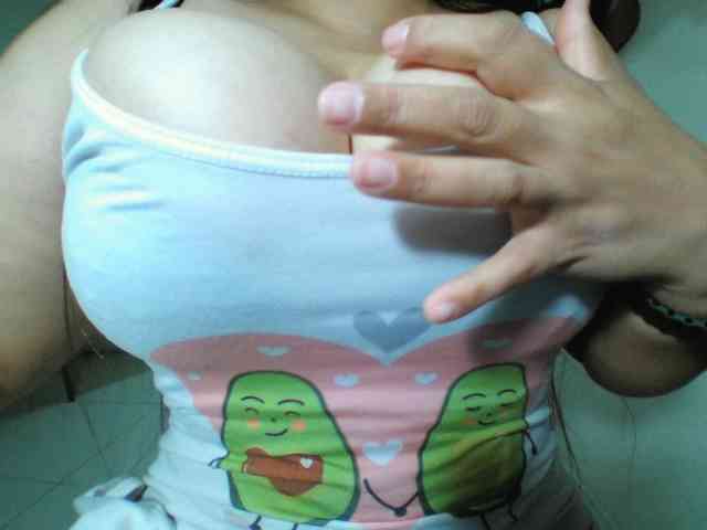 Bigboobsvsn webcam
