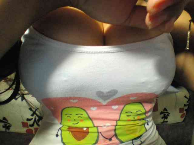 Bigboobsvsn webcam