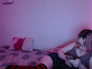 Bonnie_Petite Porn Show