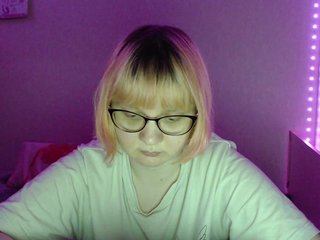 Bonnie_Petite Porn Show