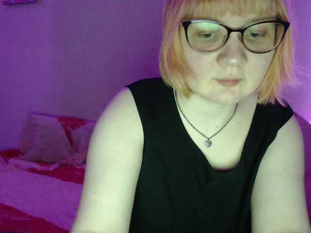 Bonnie-Petite live cam on BongaCams