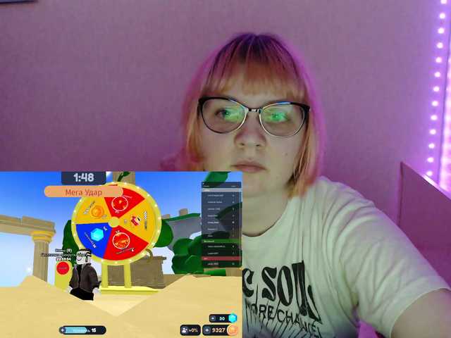 Bonnie_Petite live webcam show