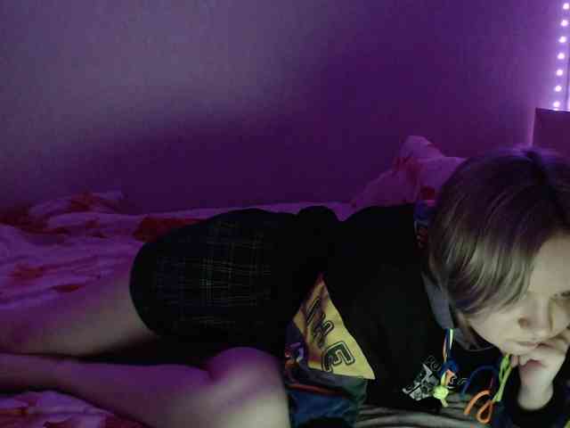 Bonnie_Petite webcam