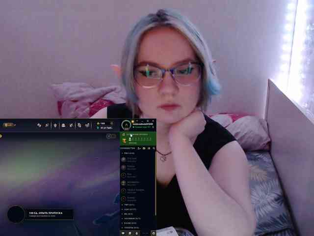 Bonnie_Petite webcam