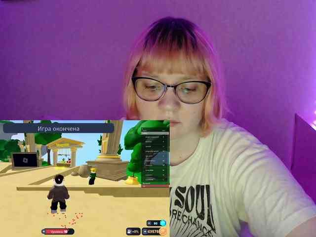 Bonnie_Petite webcam