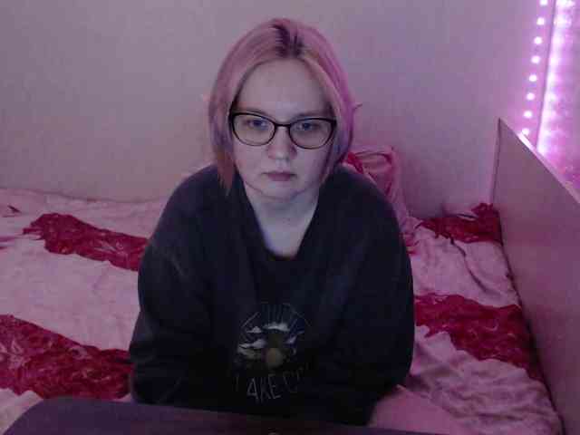 Bonnie_Petite webcam