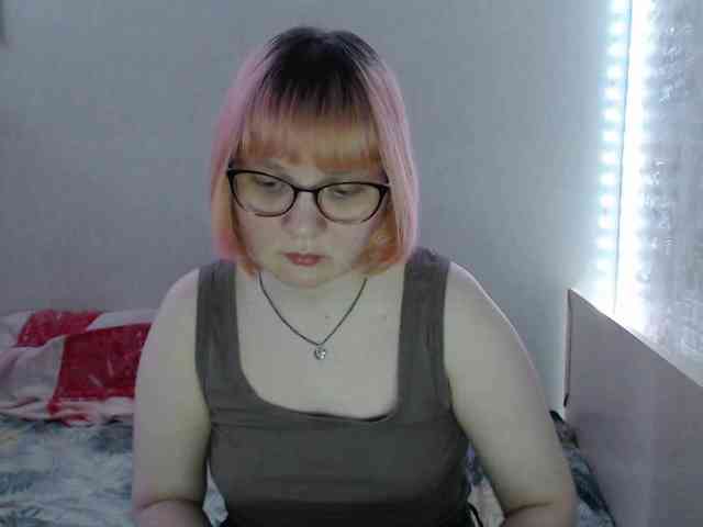 Bonnie_Petite webcam