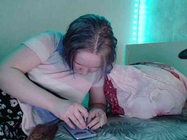 Bonnie_Petite webcam