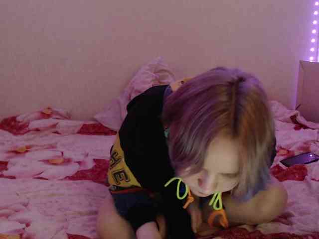 Bonnie_Petite webcam