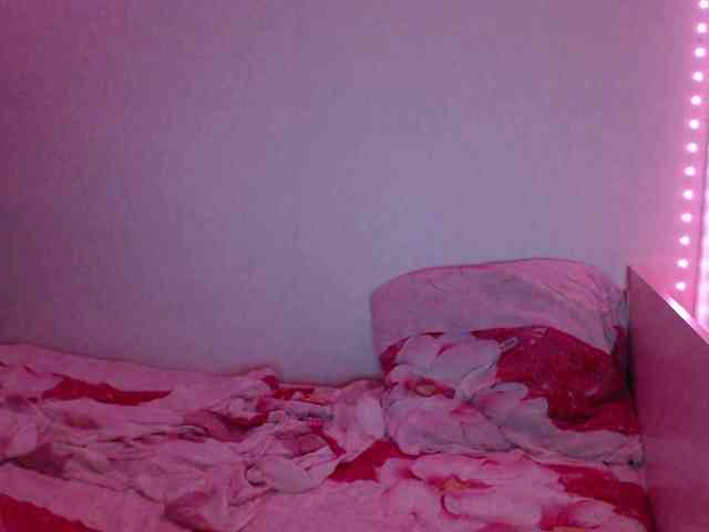 Bonnie_Petite webcam